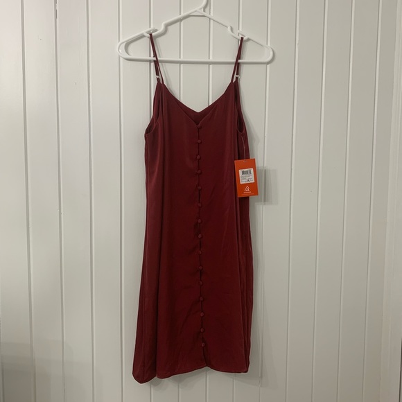 NWT Ripzone Burgundy Dress - Picture 1 of 4